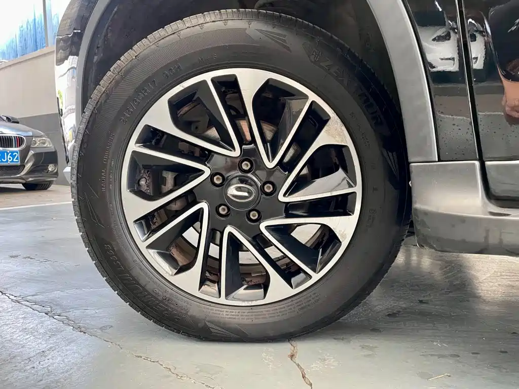 GAC Trumpchi GS4 2018 — фото 17