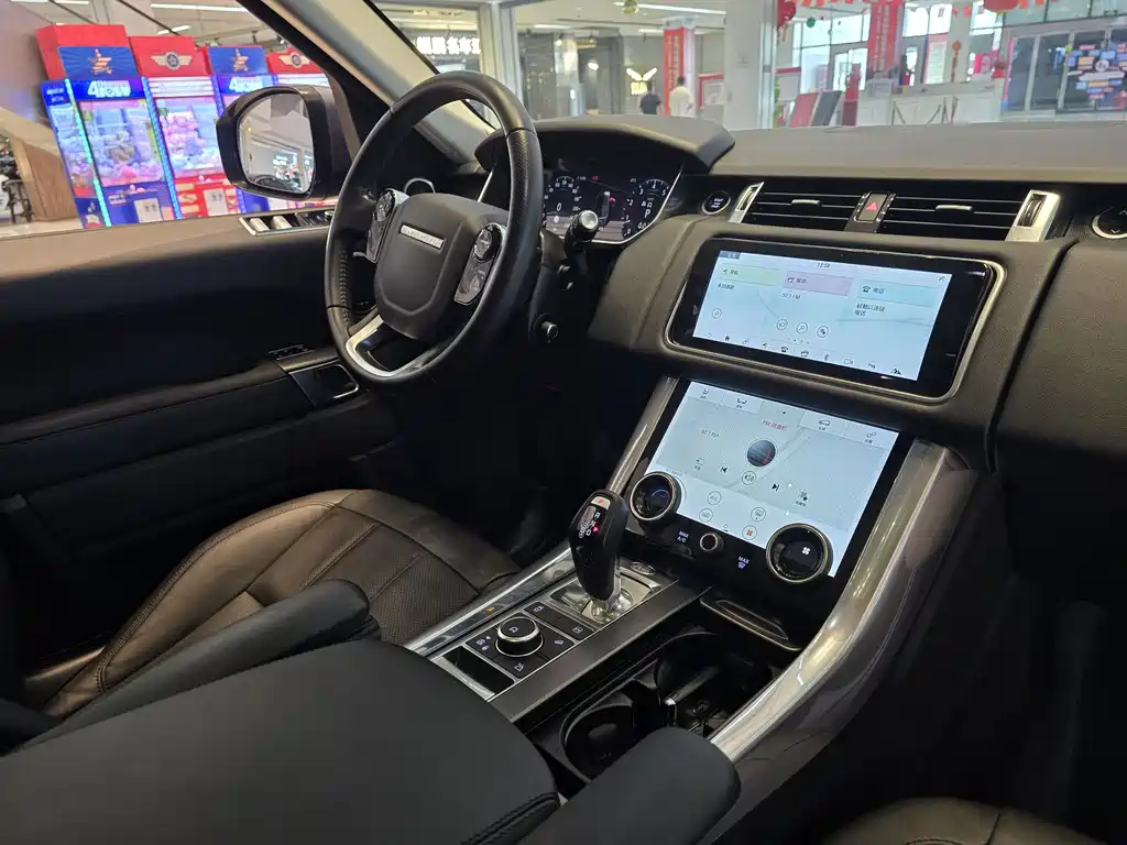 Land Rover Sport PHEV 2021 — фото 6