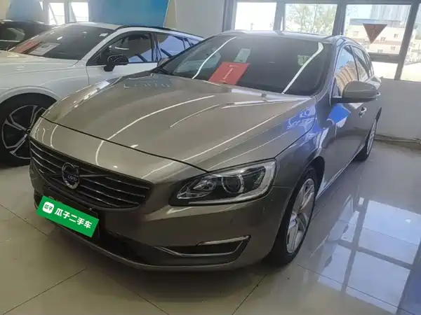 Volvo V60 2017