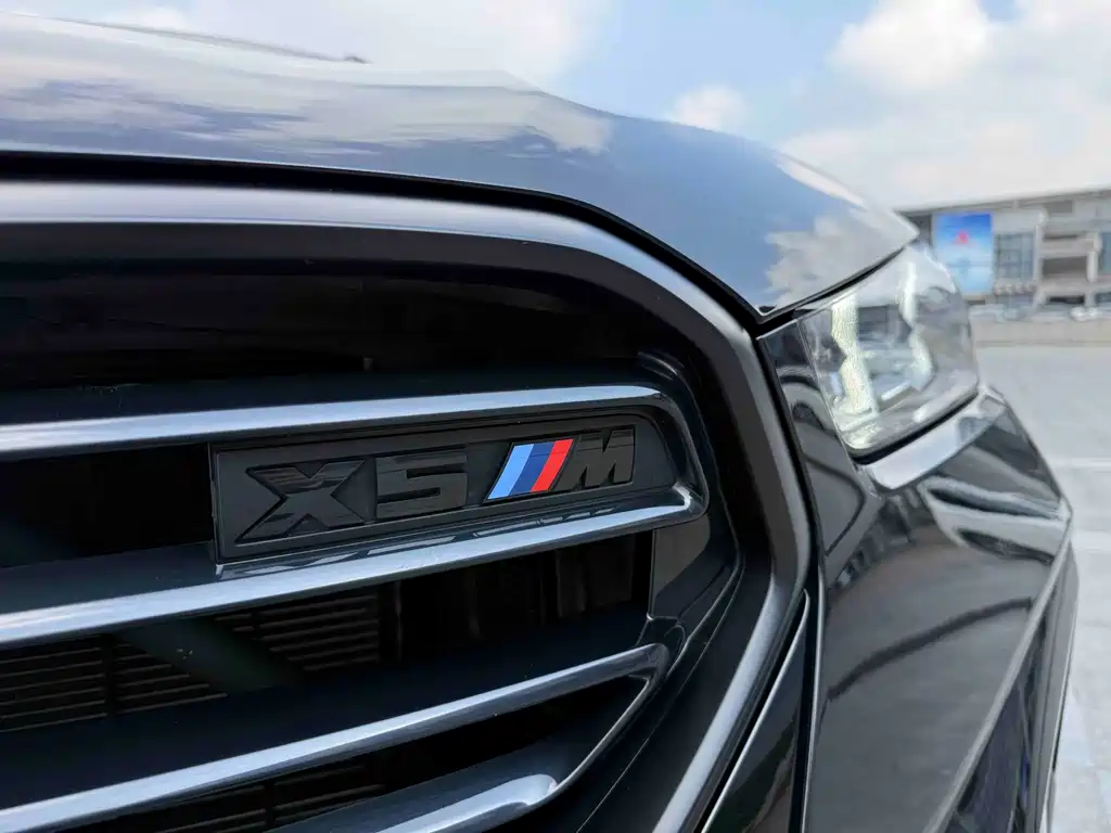BMW X5 M 2023 — фото 4