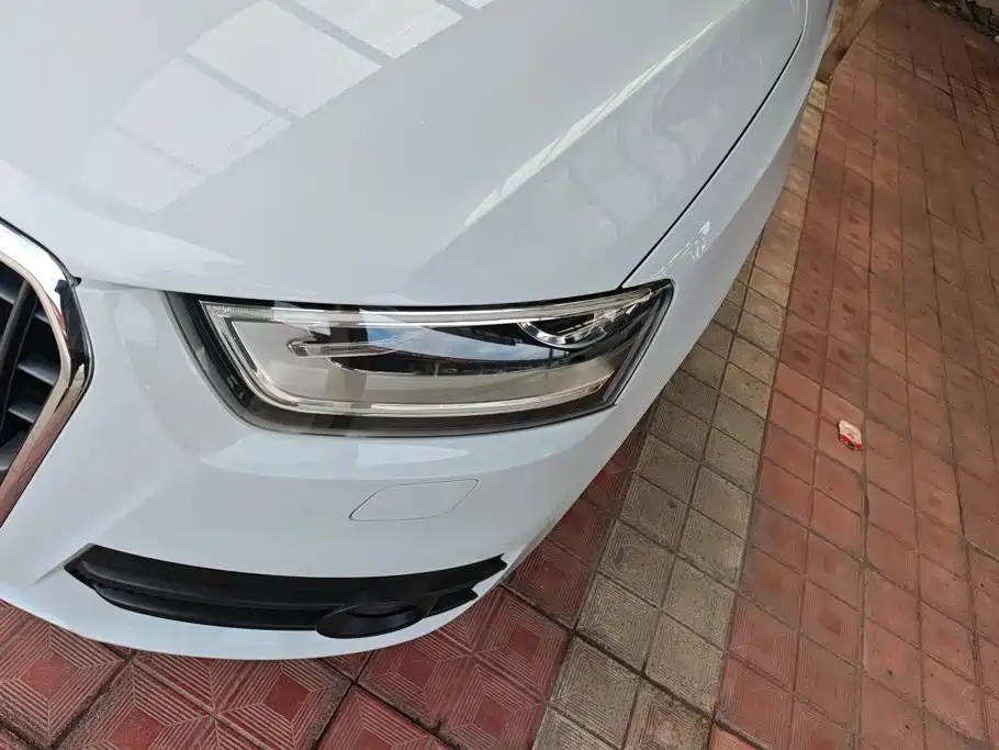 Audi Q3 2015