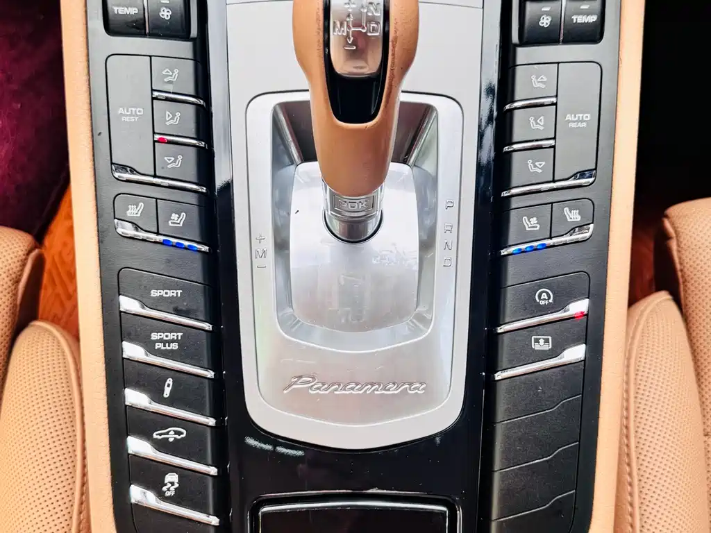 Porsche Panamera 2016 — фото 11