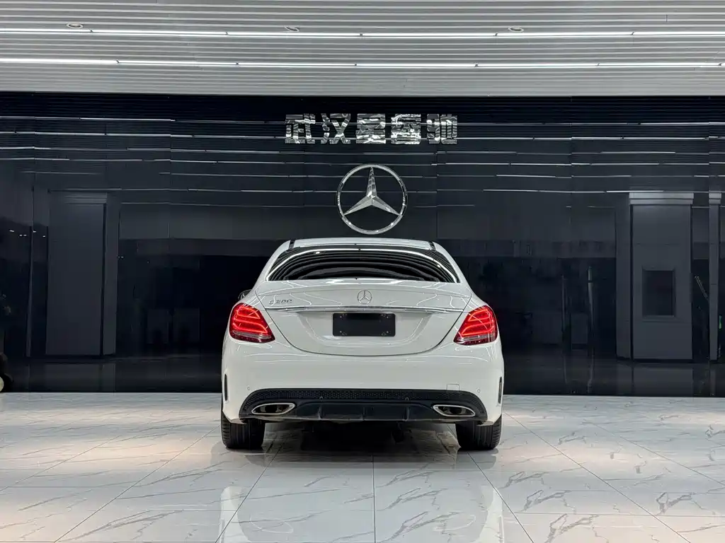 Mercedes-Benz C-Class 2017