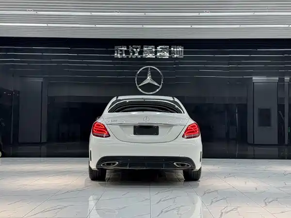 Mercedes-Benz C-Class 2017
