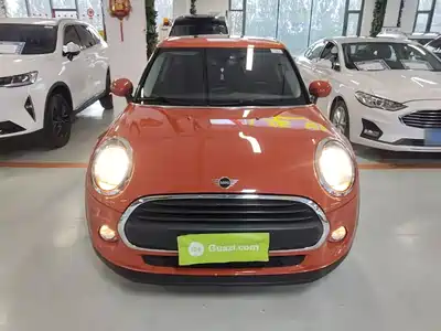 MINI MINI 2018