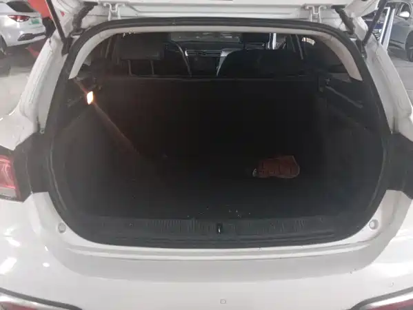 Roewe Ei5 2018