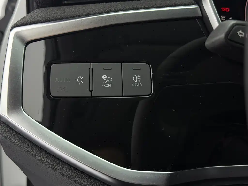 Audi Q3 2023 — фото 19
