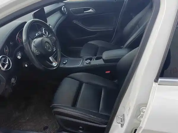 Mercedes-Benz GLA 2017
