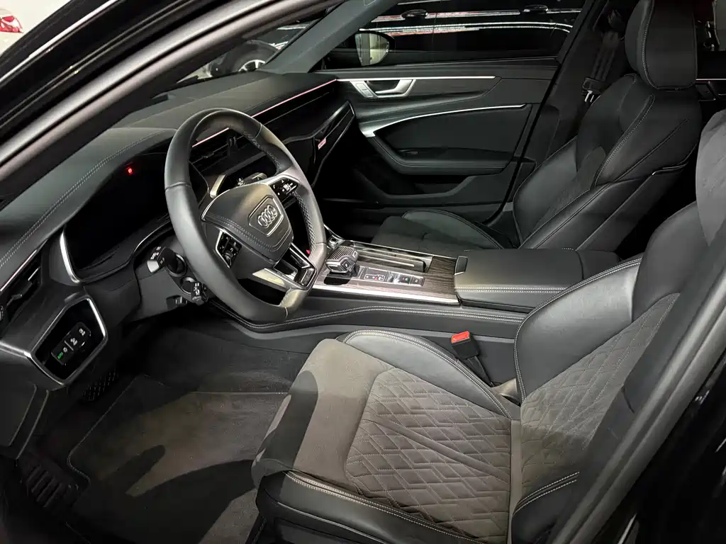 Audi A6L 2024