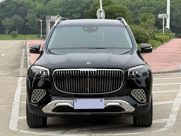 Mercedes-Benz GLS 2025
