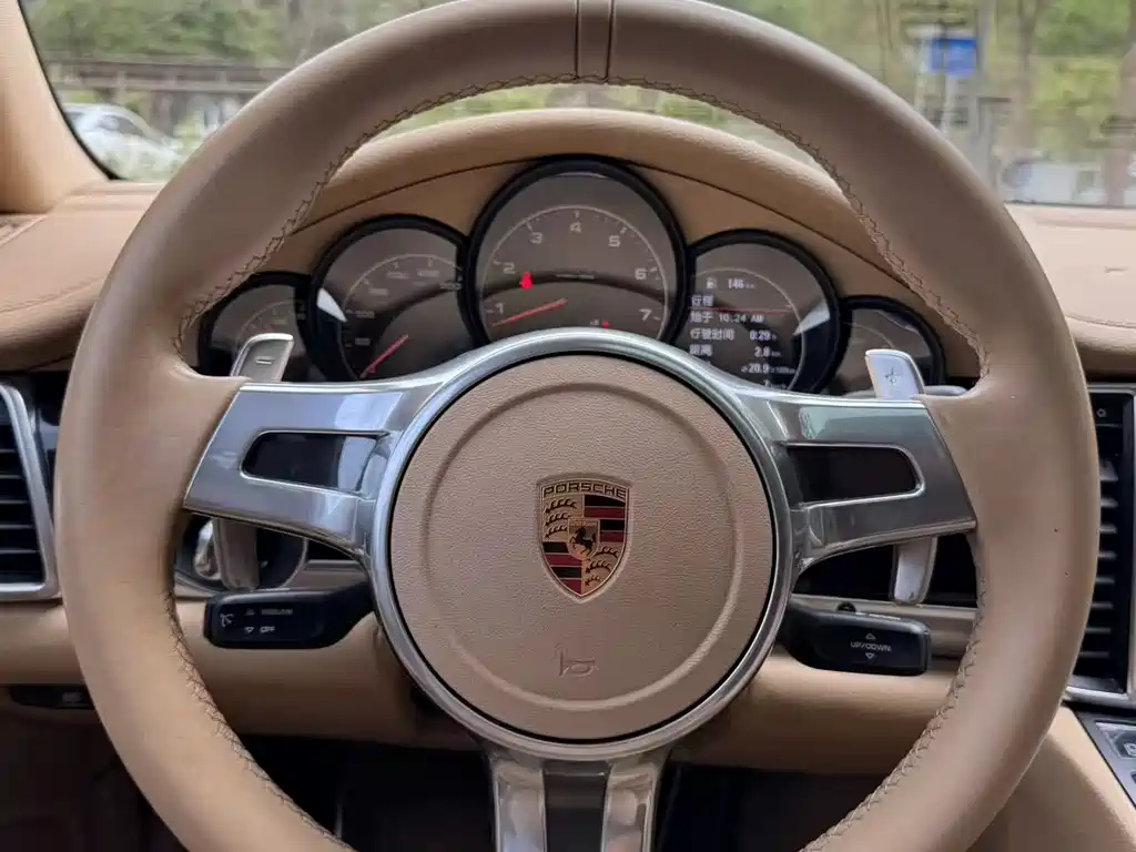 Porsche Panamera 2016 — фото 6
