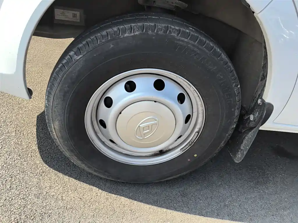 Maxus V80 2024 — фото 23