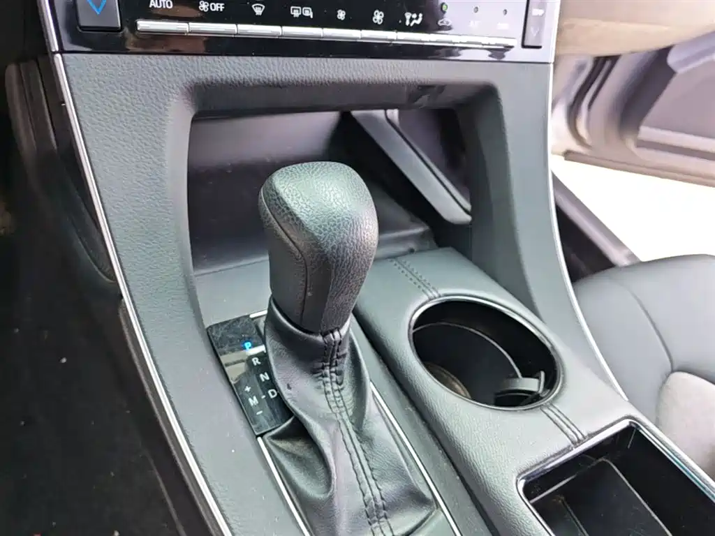 Toyota Avalon 2021 — фото 14
