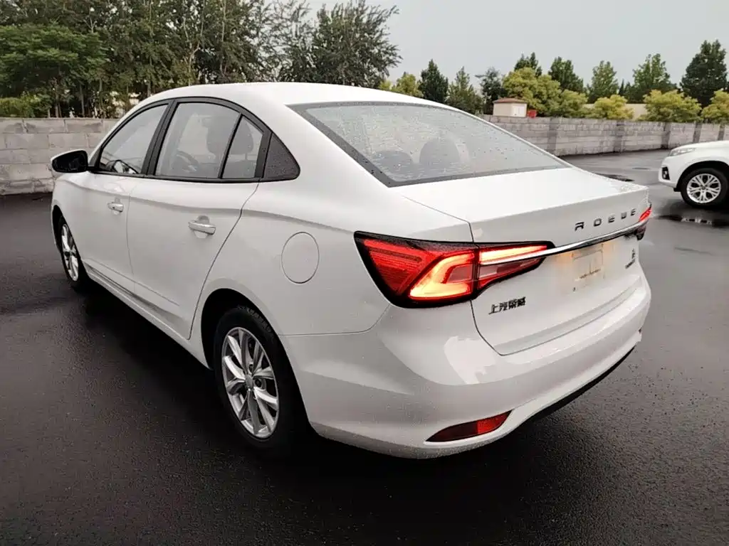 Roewe i5 2021