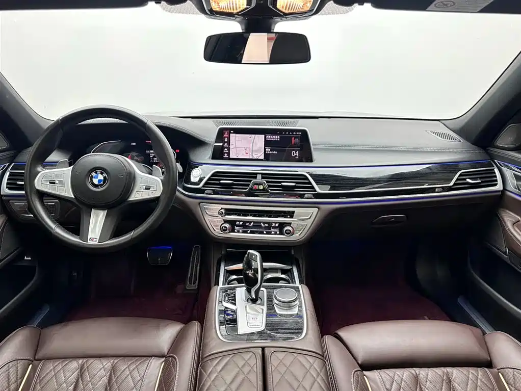 BMW 7 Series 2022 — фото 10