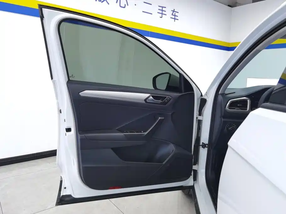 Volkswagen T-Roc 2018