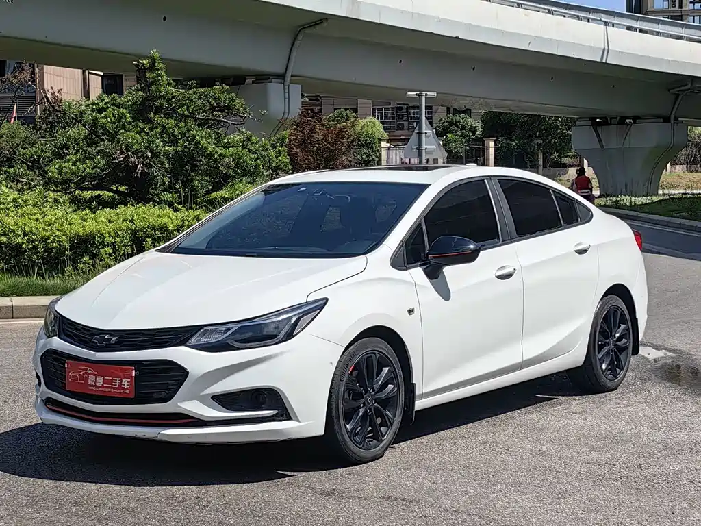 Chevrolet Cruze 2019 — фото 1