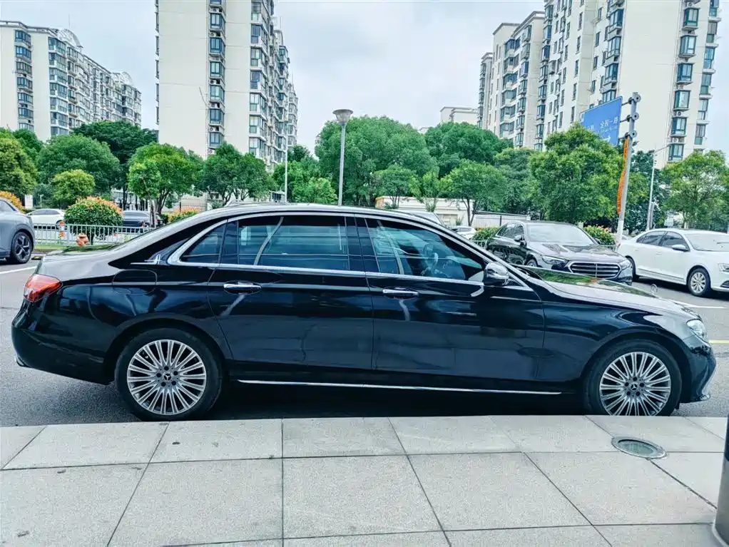 Mercedes-Benz E-Class 2020