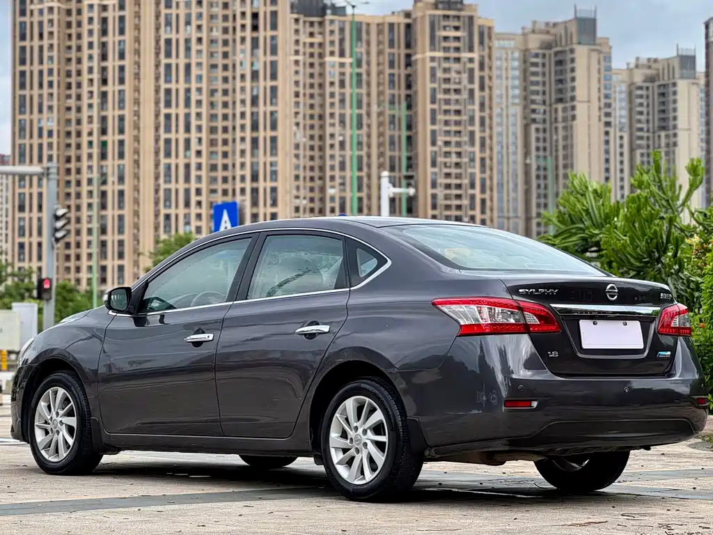Nissan Sylphy 2013 — фото 10