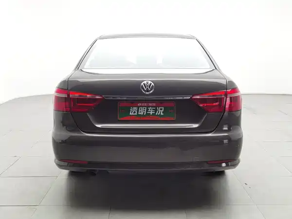 Volkswagen Lavida 2015