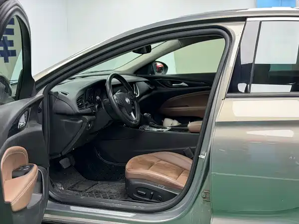 Buick Regal 2018