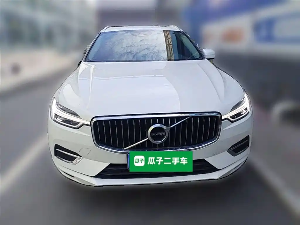 Volvo XC60 2020 — фото 5