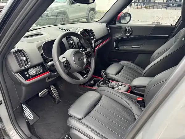 MINI JCW 2023