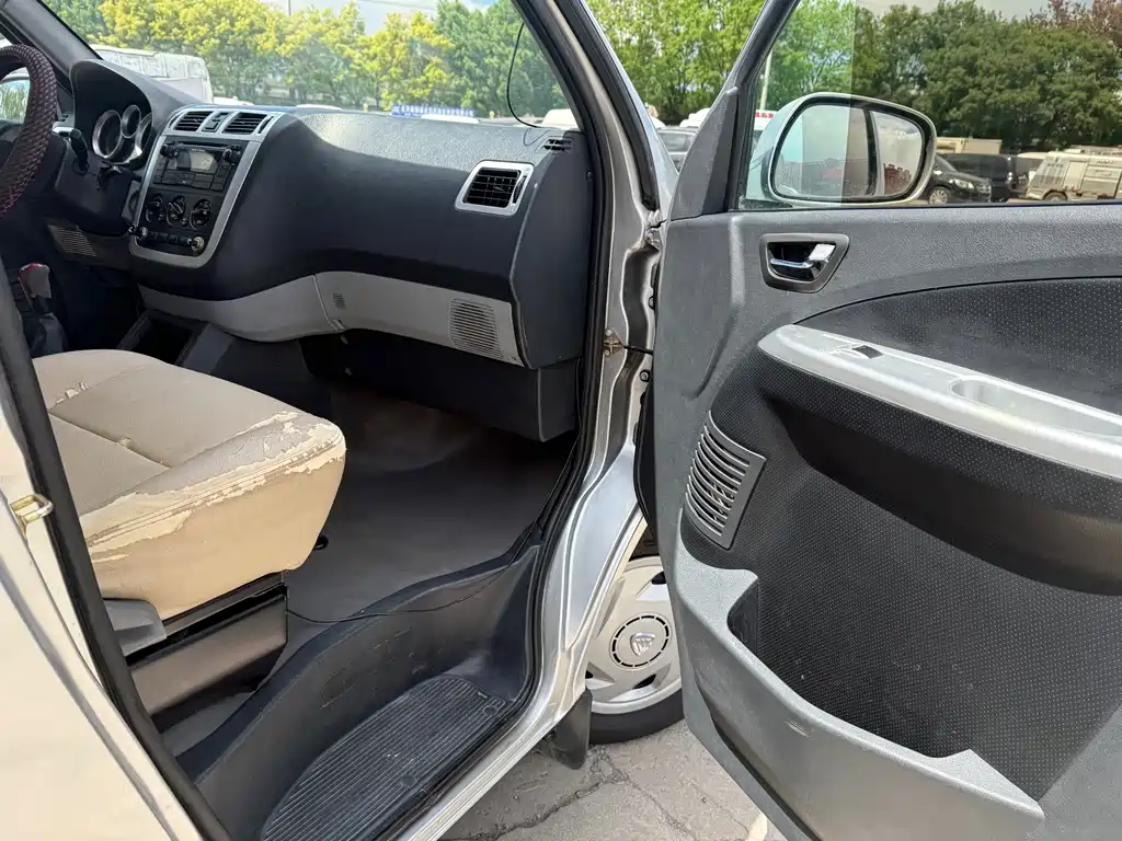 Foton Maverick E 2015 — фото 29