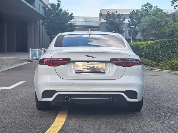 Jaguar XEL 2022