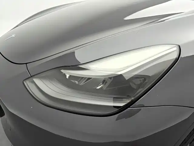 Tesla Model Y 2021 — фото 14