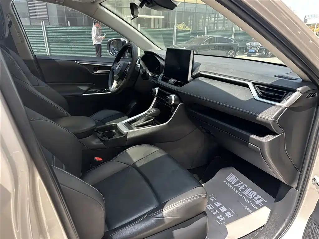 Toyota Wildlander 2020 — фото 14