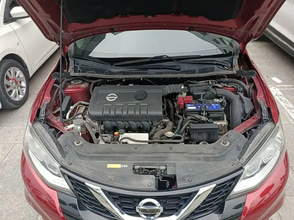 Nissan Tiida 2017 — фото 20