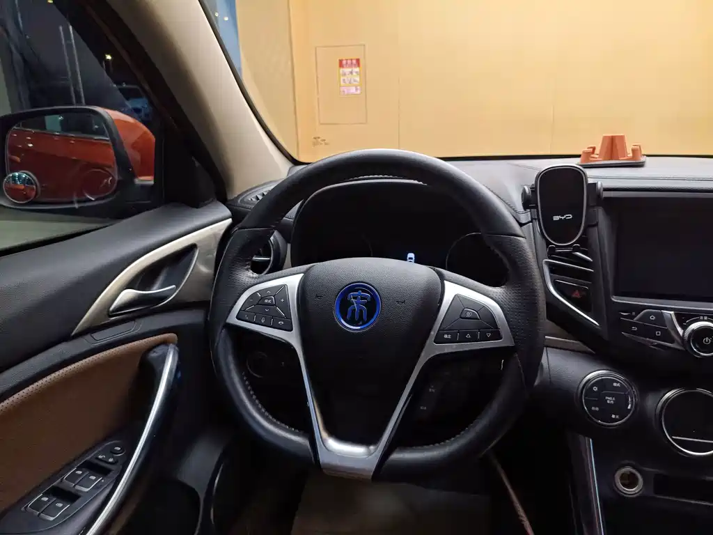 BYD Song New Energy 2018 — фото 14