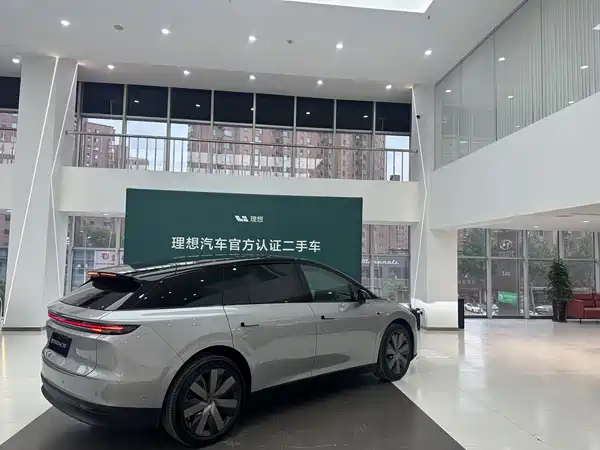 Li Auto i6 2026