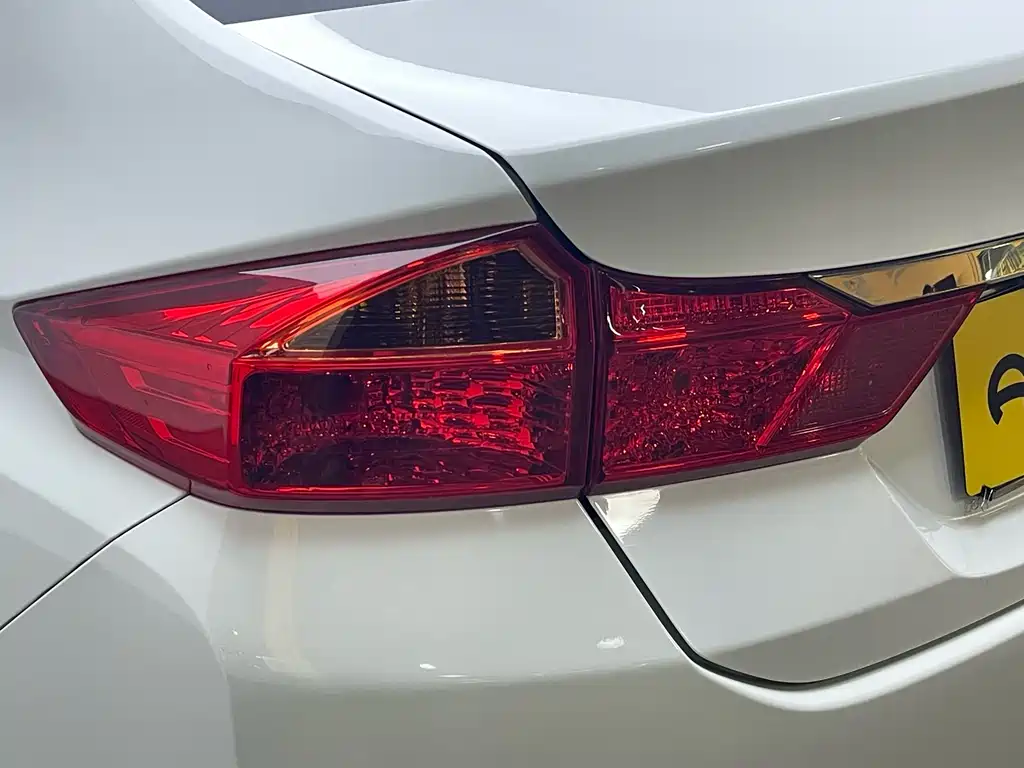Honda City 2018 — фото 12