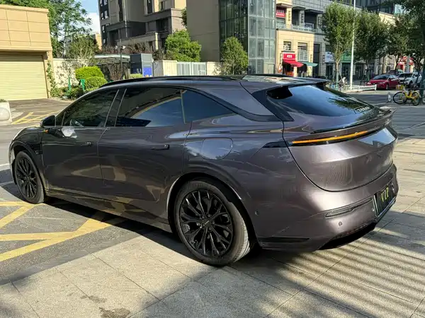 Zeekr 007GT 2025