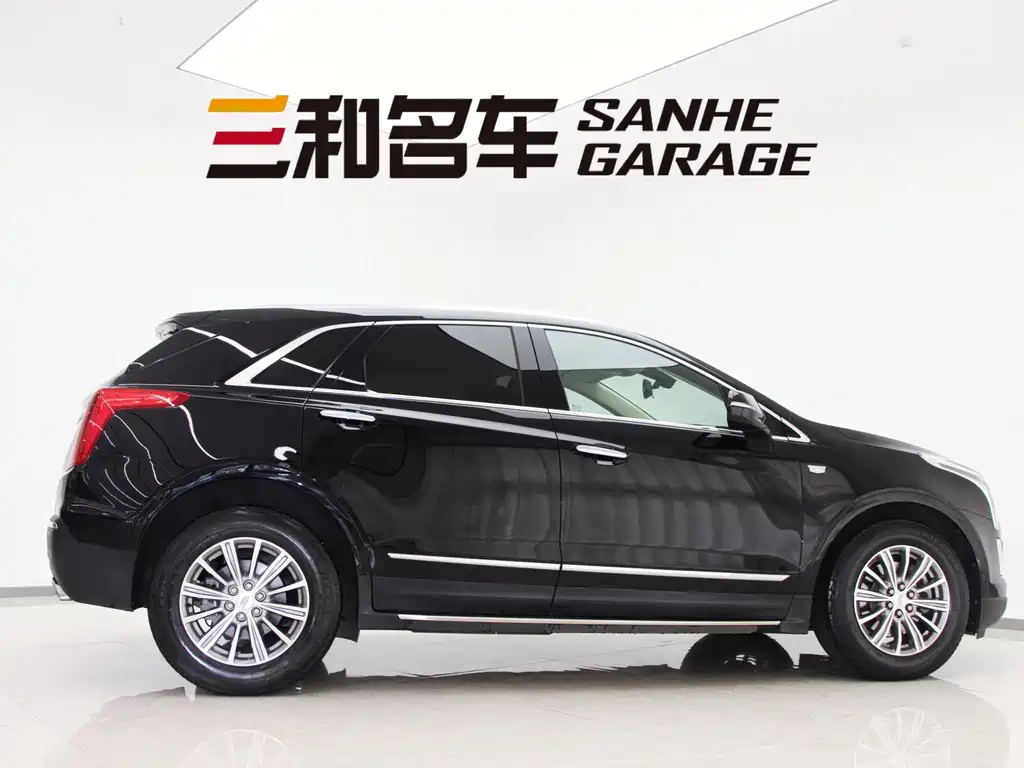 Cadillac XT5 2017 — фото 4