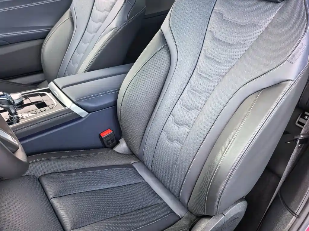 BMW 8 Series 2022 — фото 13