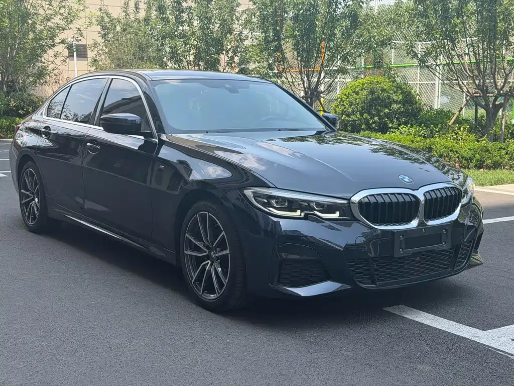 BMW 3 Series 2022