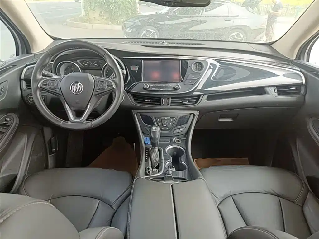 Buick Envision Plus 2017 — фото 10