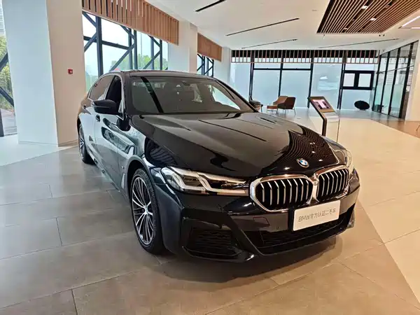 BMW 5 Series 2023