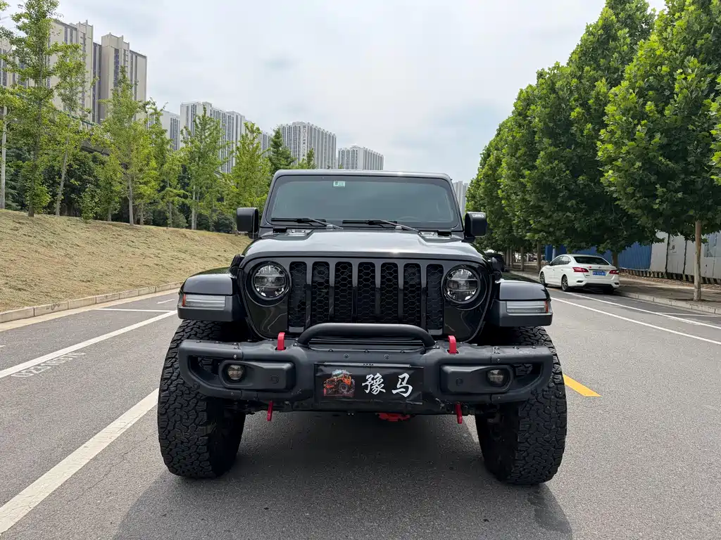 Jeep Gladiator 2023 — фото 2
