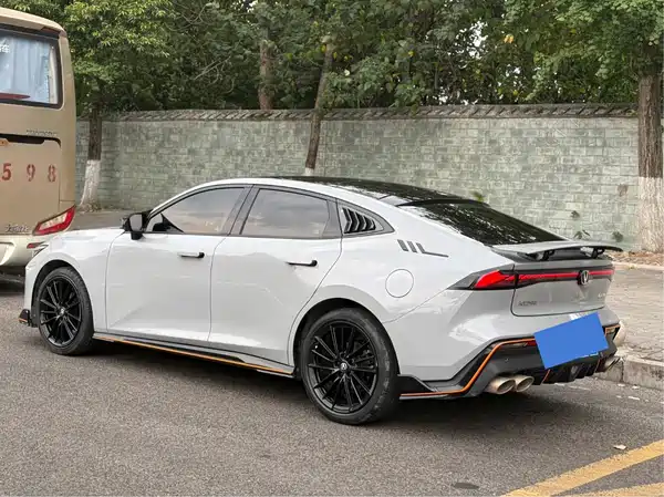 Changan UNI-V 2023
