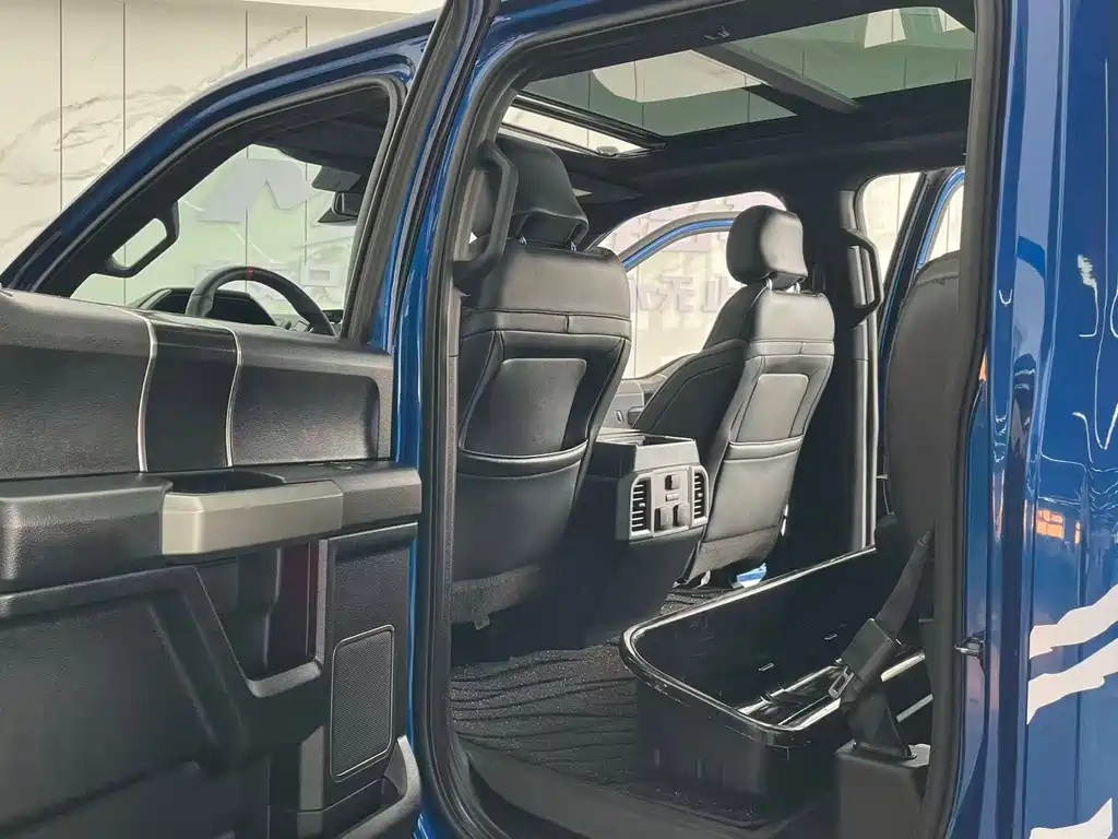 Ford F-150 Raptor 2018 — фото 11