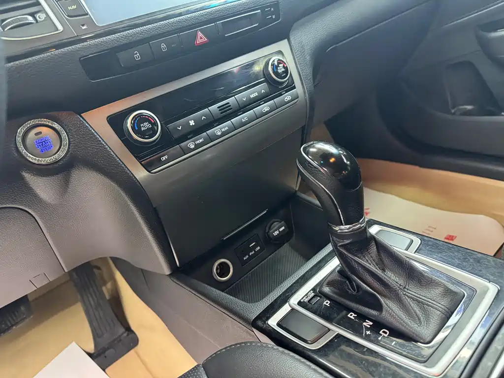 Hyundai Mistra 2015 — фото 3