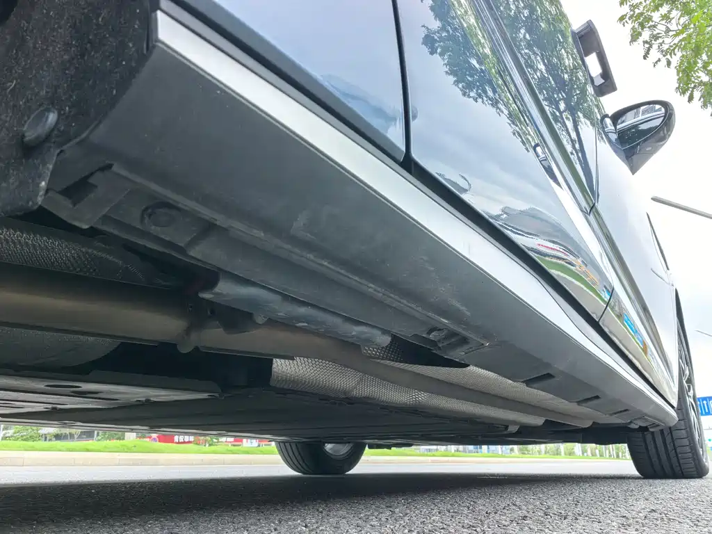 BYD Seal 07 DM-i 2024 — фото 25