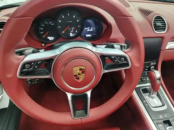 Porsche 718 2022