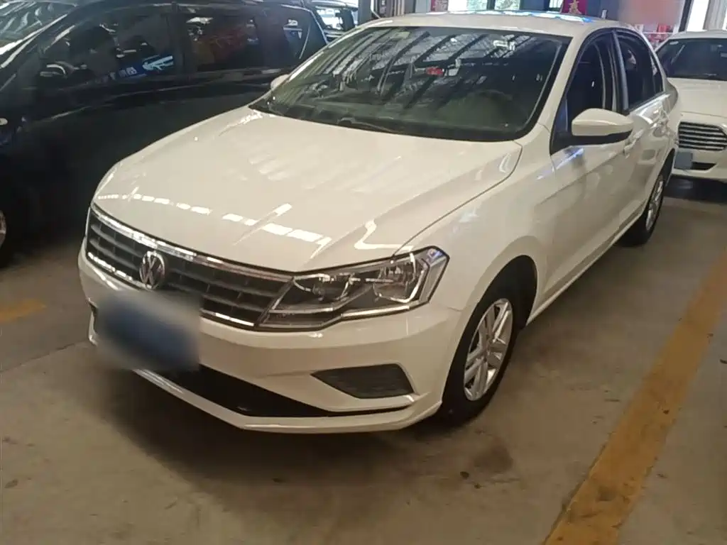 Volkswagen Jetta 2018 — фото 2