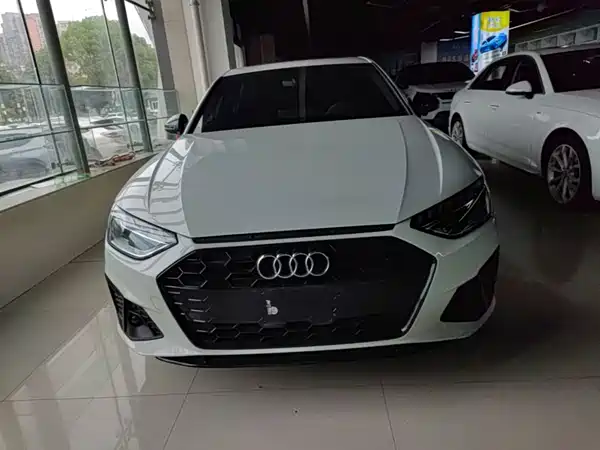 Audi A4L 2024