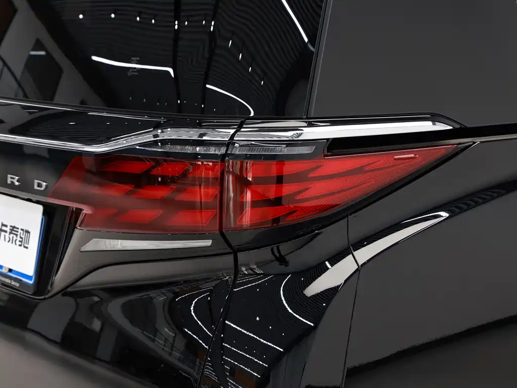 Toyota Alphard 2024 — фото 21